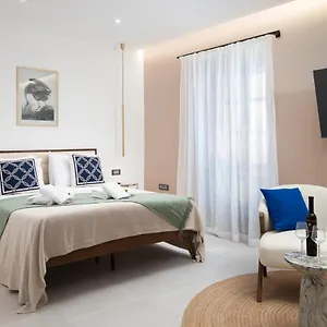 https://twins-amphitheatre-apartments.in-istria.net