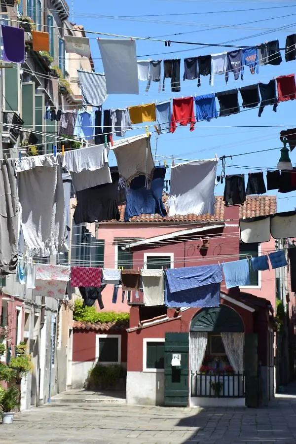 Castello 5888 B, Santa Marina, Calle Marcello, Canale Venice 0*,  Italy