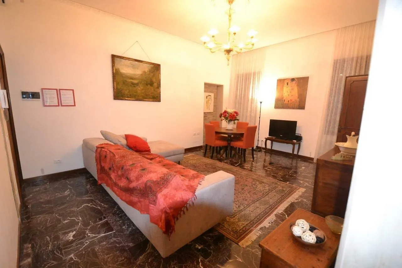 Castello 5888 B, Santa Marina, Calle Marcello, Canale Venice